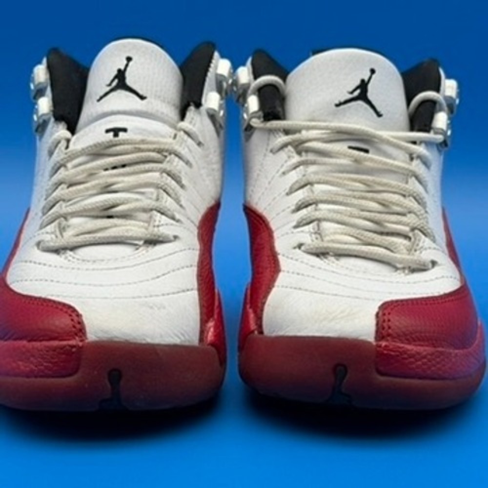 Jordan 12 Retro Cherry 153265-116 4Y 5.5W - Picture 4 of 12